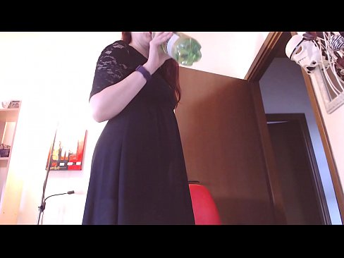 ❤️ Kulero zikin eta gozoak maite dituen esklabo sumiso bat masturbatzera behartuta dago bideo hau ikusi ondoren! ❤ Sexua gurean eu.assistirhentai.ru ❌️